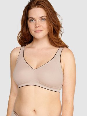 Naturana Wellness Padded Wirefree Front Close Bra 14-22 in A-D cup